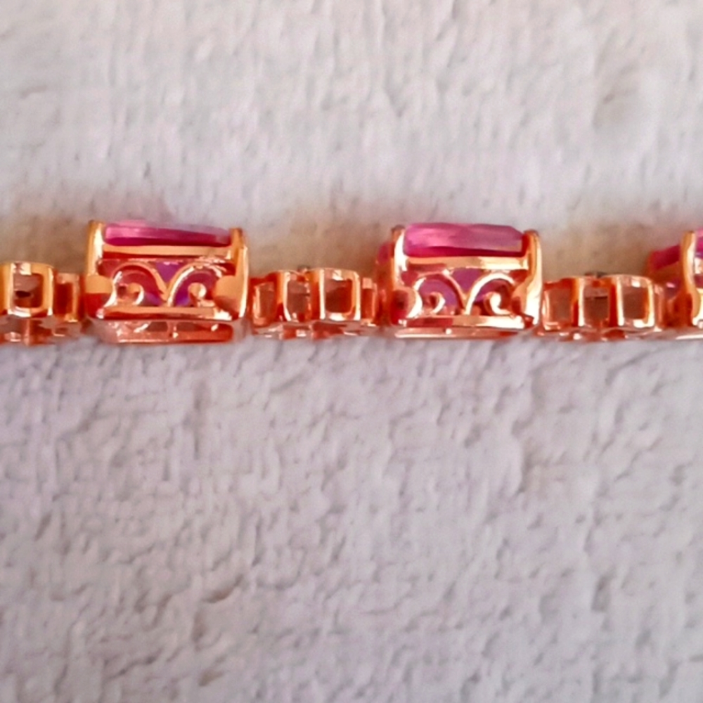 MYSTIC PINK TOPAZ AND BLACK ONYX FLORAL BRACELET - Picture 4 of 8